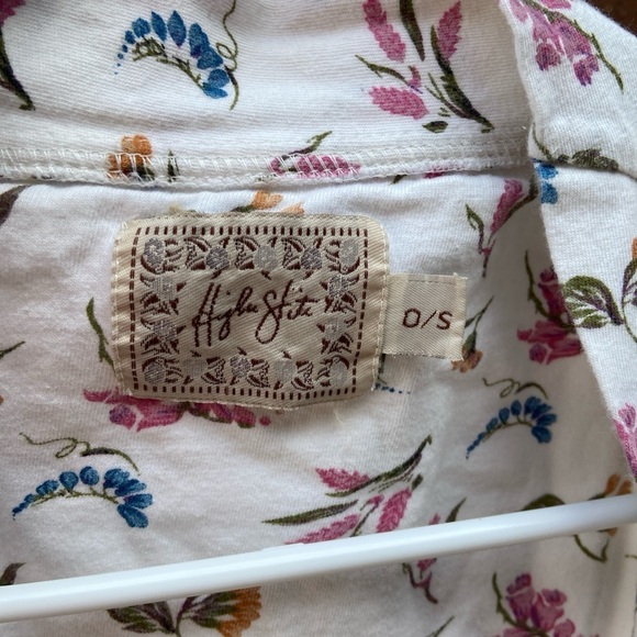 Vintage White Floral robe with tie waist - Picture 4 of 8